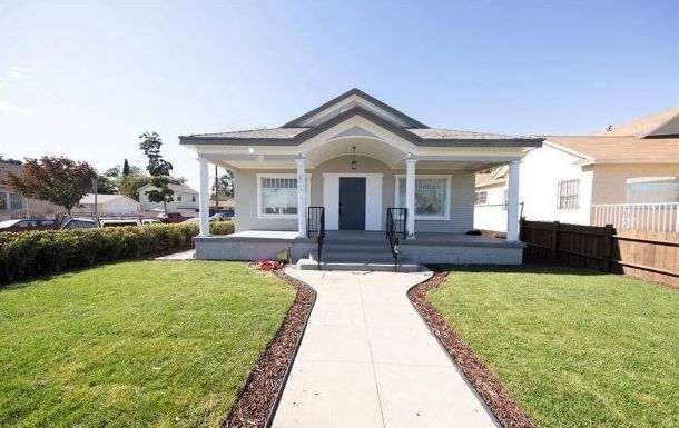 Building Photo - 4279 Walton Avenue