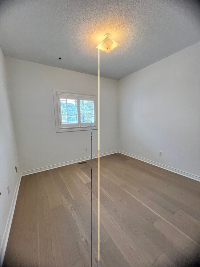 Building Photo - 1724 Hadrian Crt