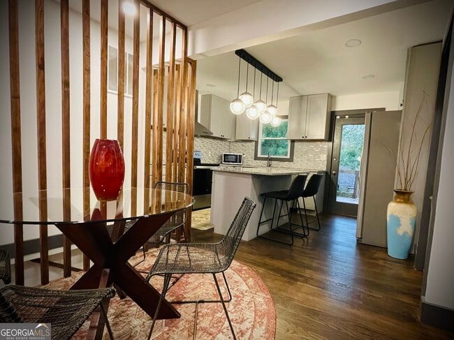 Foto del edificio - 2361 Beecher Rd SW