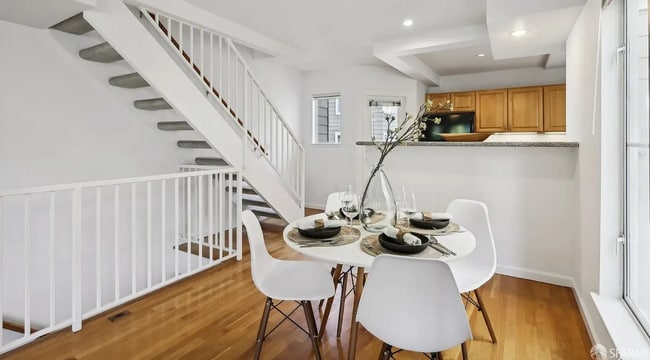 Building Photo - 28 Jennifer Pl