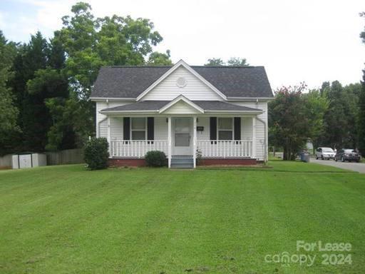 Foto del edificio - 906 E Catawba St