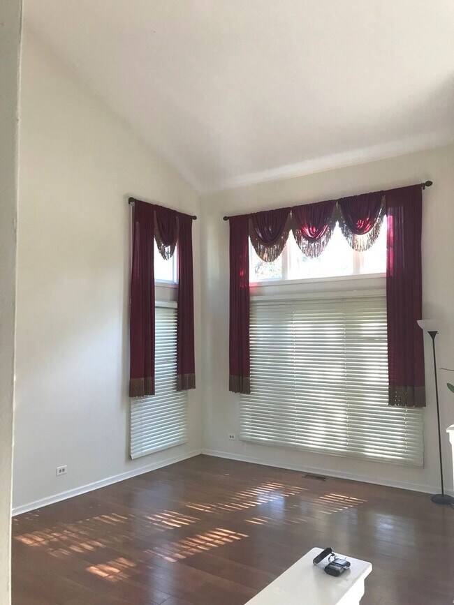 Foto del edificio - 1120 Fieldstone Ln