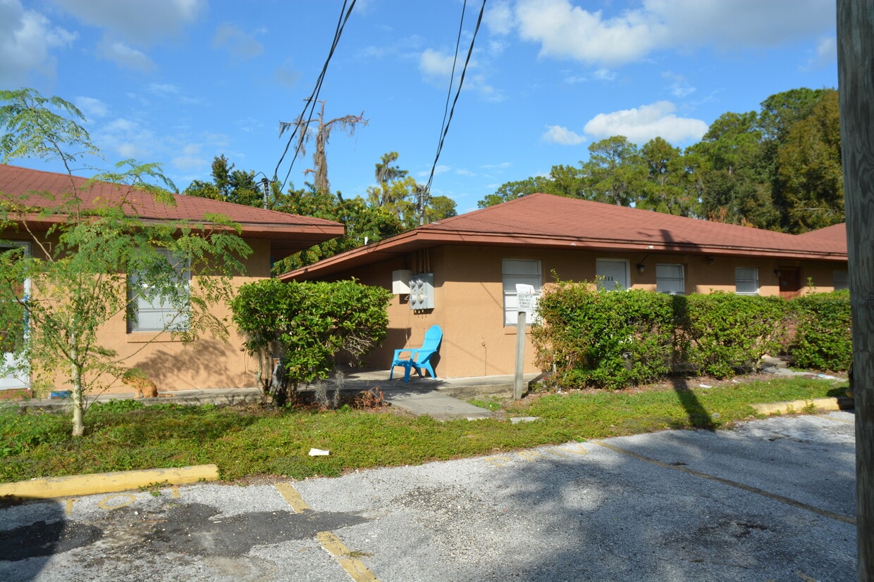 Foto principal - Oakcrest Apartments