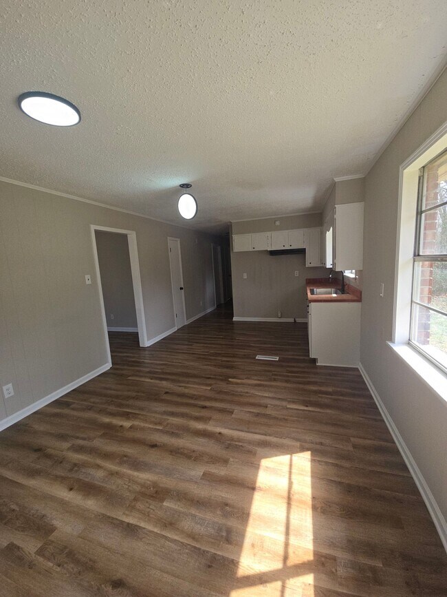 Foto del edificio - 134 Young St