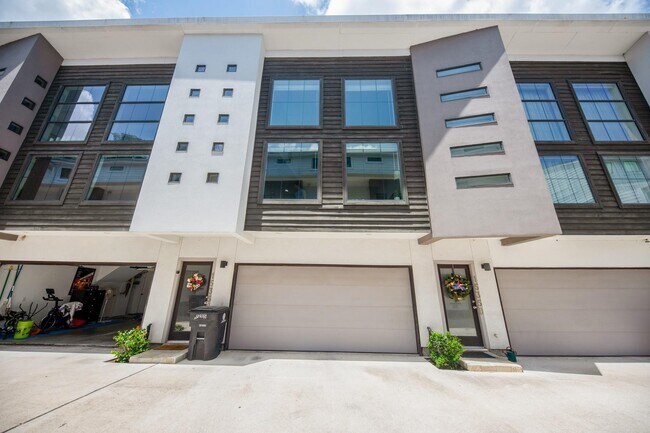 Foto del edificio - 1535 Birdsall St