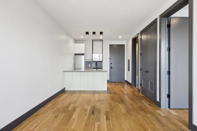 Photo - 424 Arlington Ave Apartment