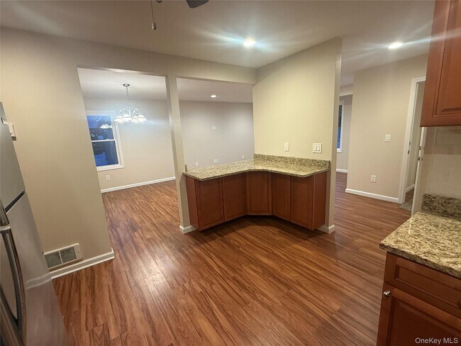 Foto del edificio - 192 S Long Beach Rd