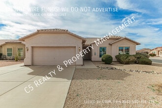 Building Photo - 1413 E Peach Tree Dr