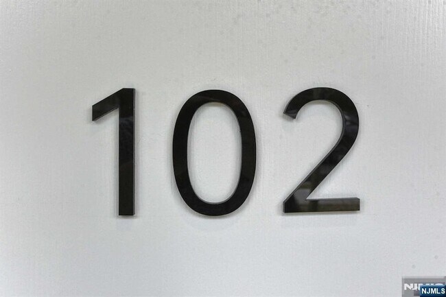 Foto del edificio - 234 Rivervale Rd