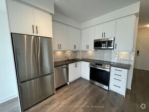 Building Photo - 95 Oneida Crescent