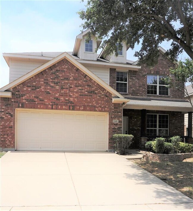 Foto del edificio - 12620 Summerwood Dr