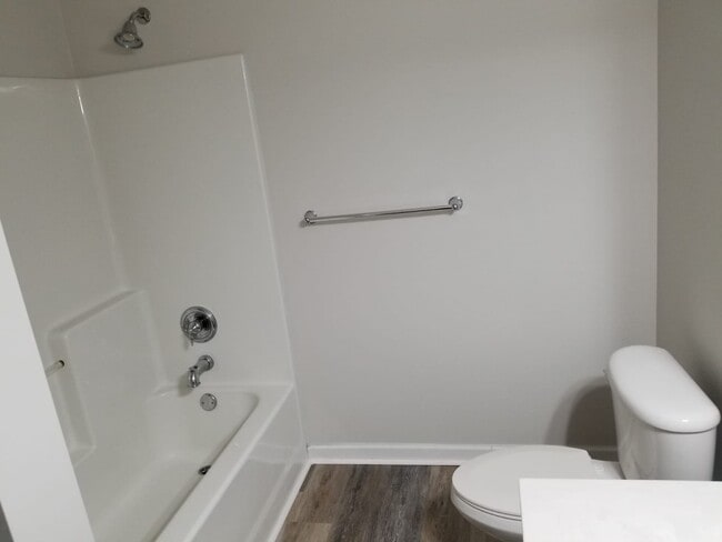 Second Level Bathroom - 2215 Ridgemont Drive