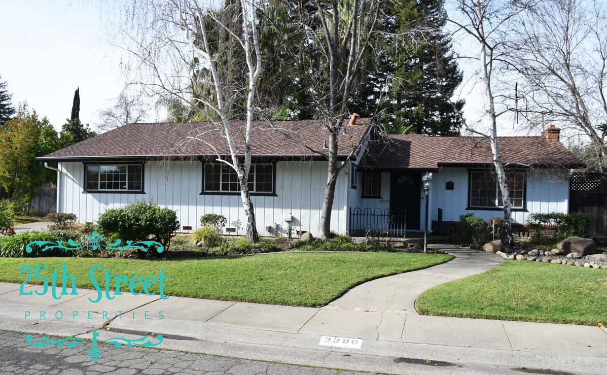 Primary Photo - 3390 Sierra Oaks Dr
