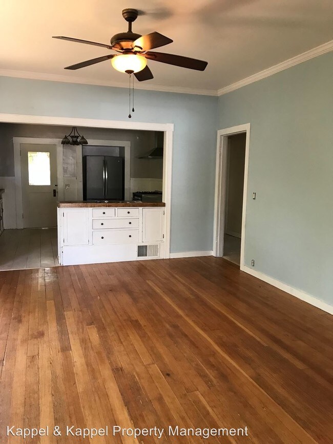 Building Photo - 3 br, 1.5 bath House - 230 E Mayes Street