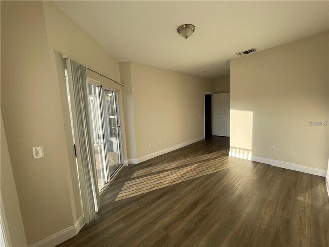 Building Photo - 3621 Conroy Rd