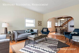 Building Photo - 1307 N 12th St