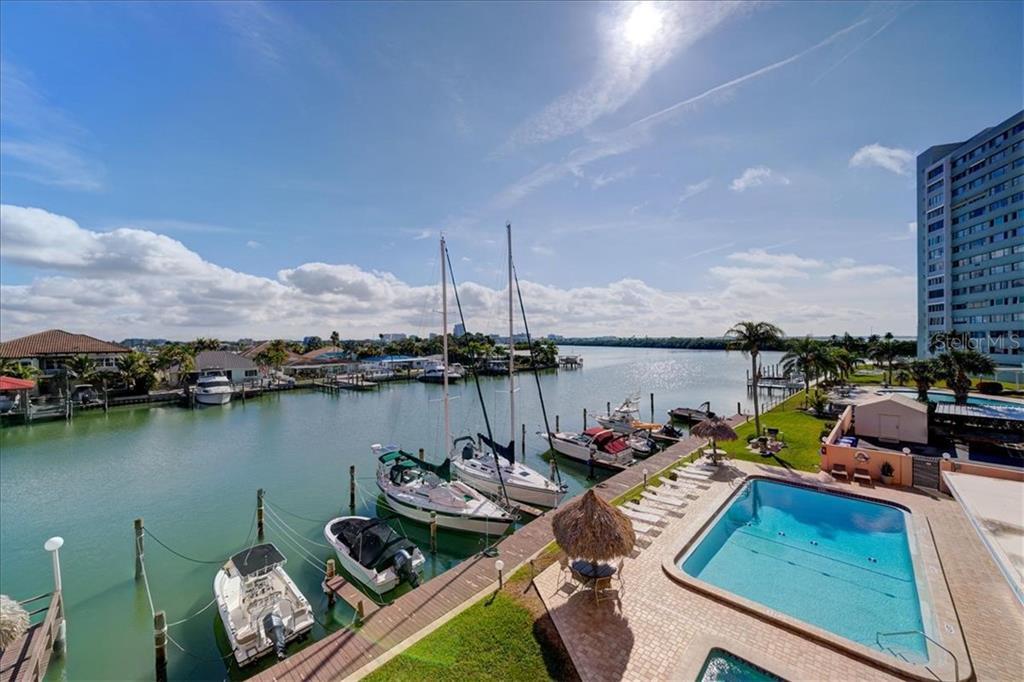 51 Island Way Unit 1008, Clearwater, FL 33767 Condo for Rent in