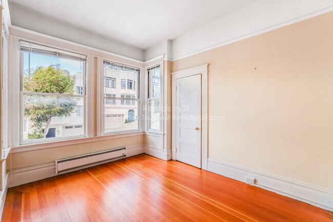 Building Photo - 485 Filbert St