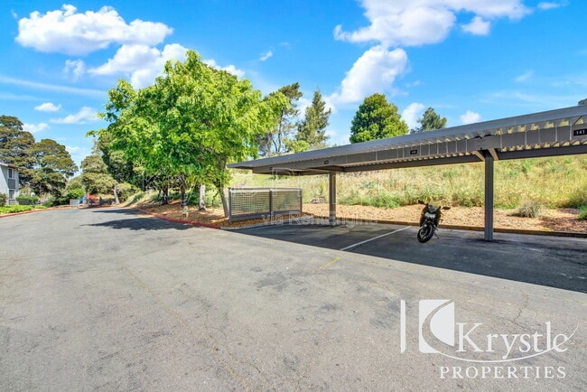 Foto del edificio - 900 Cambridge Dr