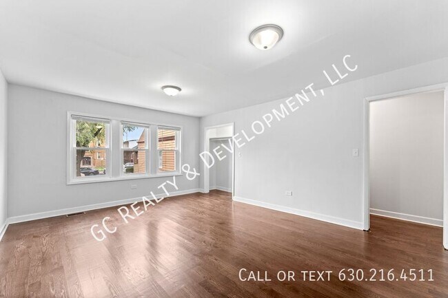 Foto del edificio - 1501 N Leamington Ave
