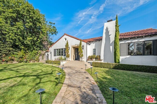 Foto del edificio - 514 Walden Dr