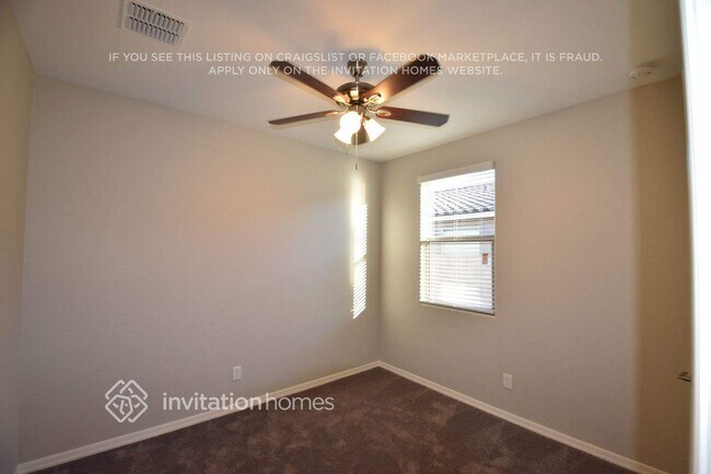 Foto del edificio - 11255 N 186th Ln