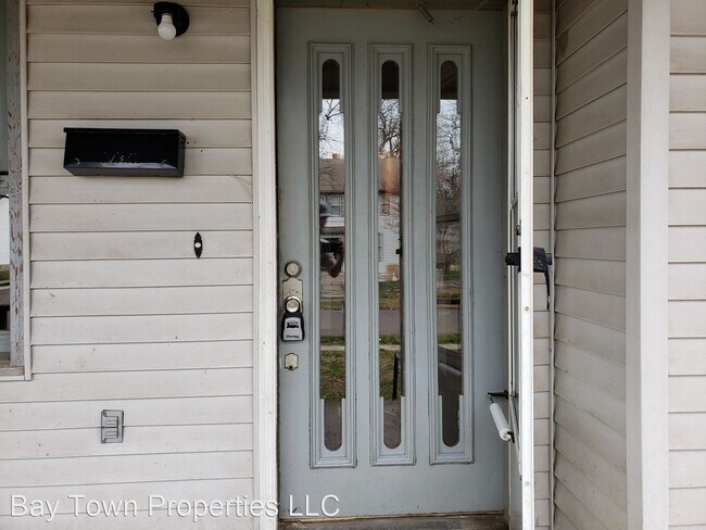 Foto del edificio - 3 br, 1 bath House - 800 W Central