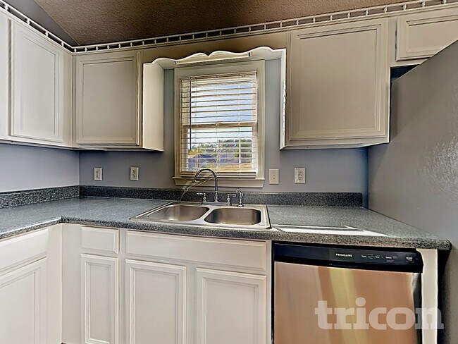 Building Photo - 78 Ginnity Dr