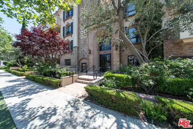 Foto del edificio - 12026 Hoffman St