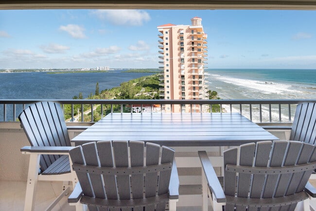 Foto del edificio - 5080 N Ocean Dr