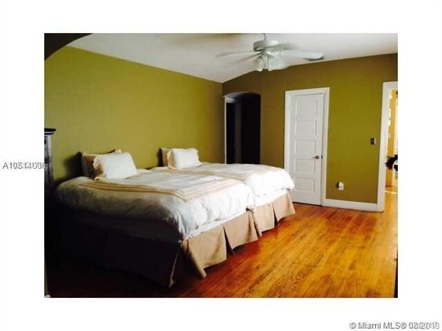 Building Photo - 4430 Nautilus Dr