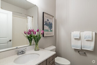 1BR, 1BA - 888SF - Barrington Square Luxury Apartments