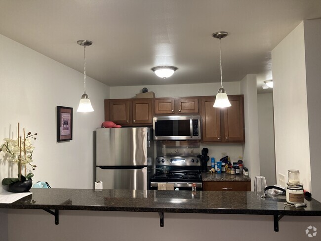 Building Photo - Mapleview Apartments