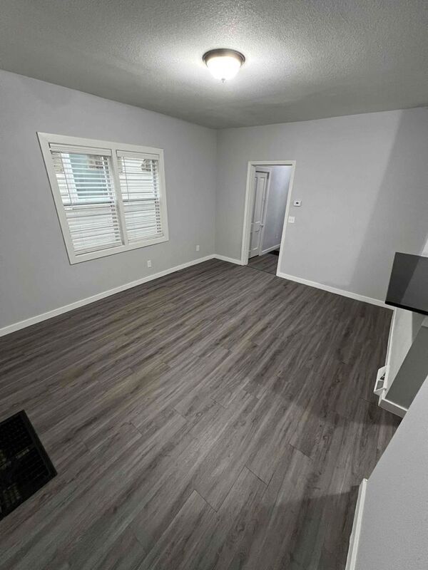 Foto del edificio - 520 Sandusky Ave