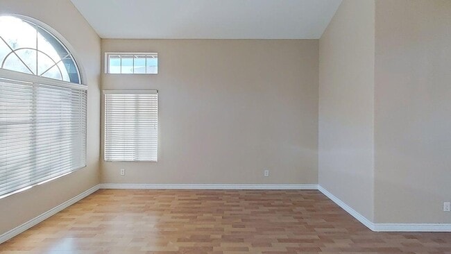 Foto del edificio - 13156 Gold Rush Dr