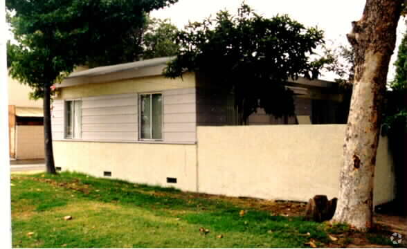 Foto principal - 122-128 N Parker St