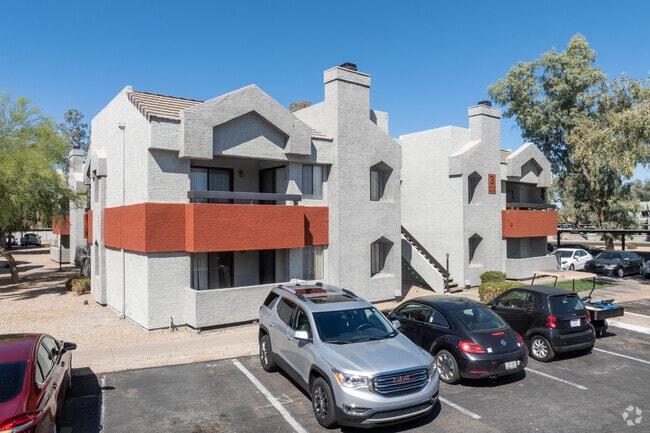 Building Photo - Vista Valley