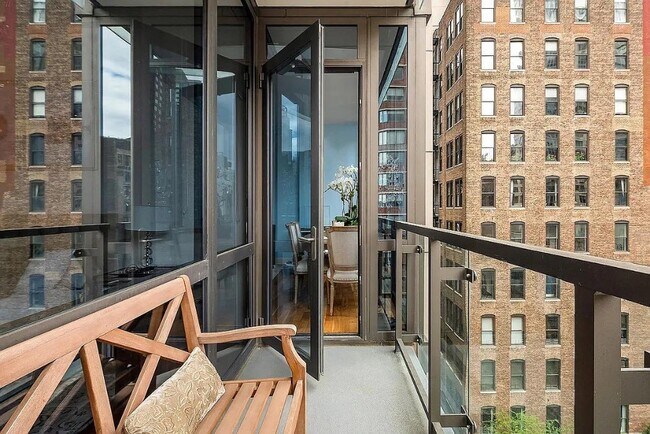 Foto del edificio - 101 W 24th St