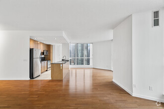 Building Photo - 218 Queens Quay W