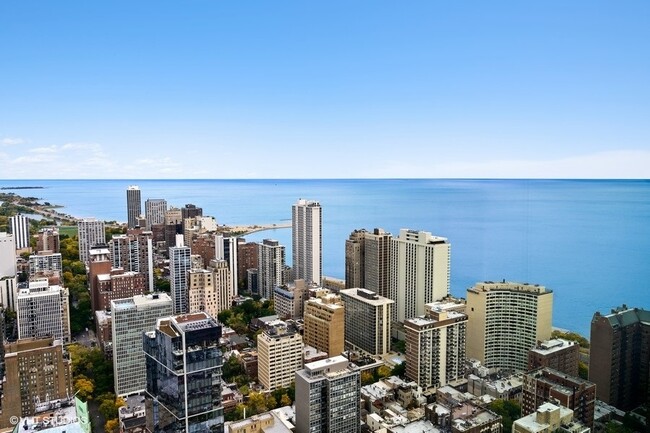Foto del edificio - 1030 N State St