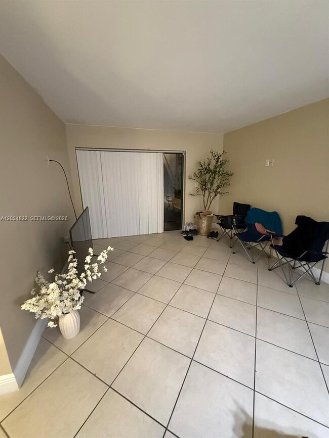 Foto del edificio - 7405 SW 152nd Ave