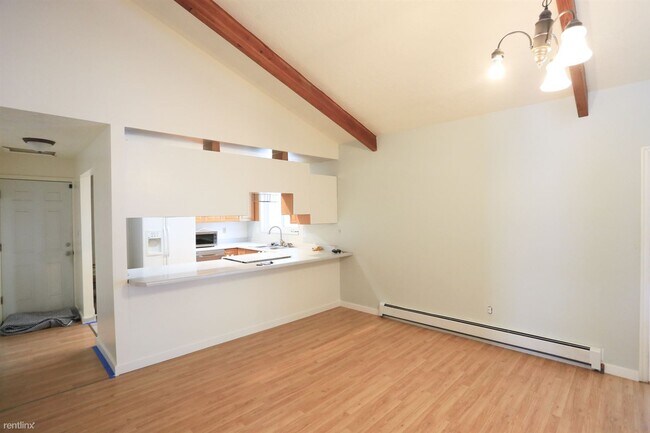 Foto del edificio - 5 br, 3 bath House - 3215 West 10000 South