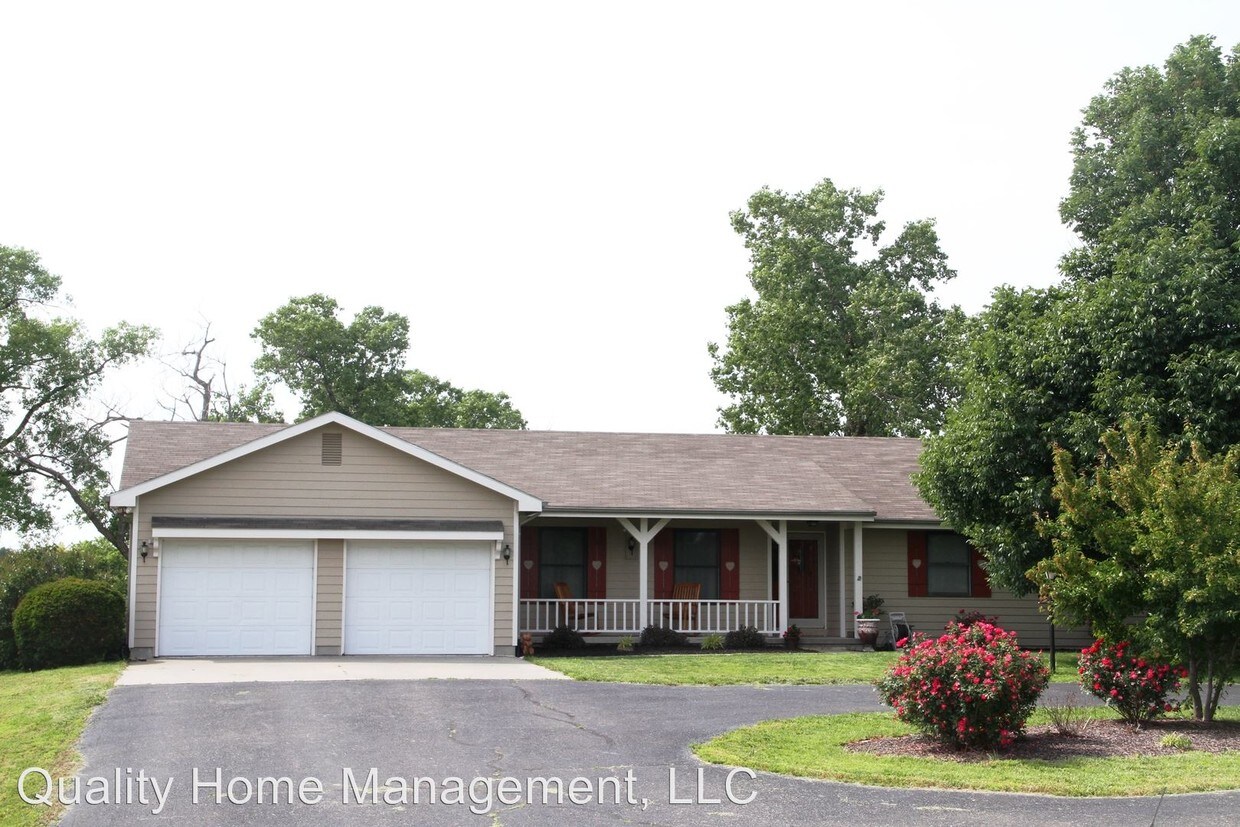 Primary Photo - 2708 Meadowlark Dr