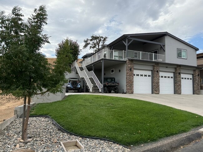 Building Photo - 2665 Bridle Trail Ln