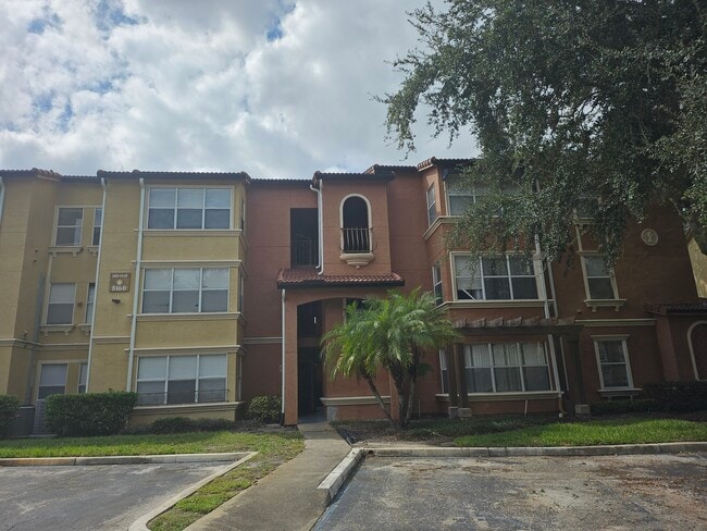 Building Photo - 5160 Conroy Rd