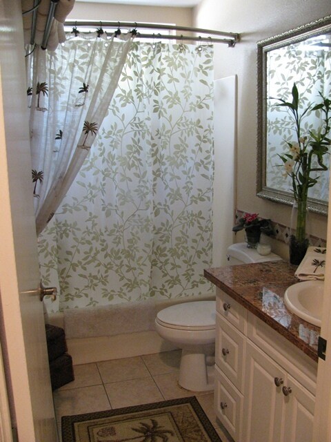 Baño - 25032 Terrace Lantern