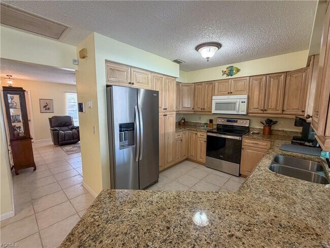 Foto del edificio - 1115 SW 54th Ln