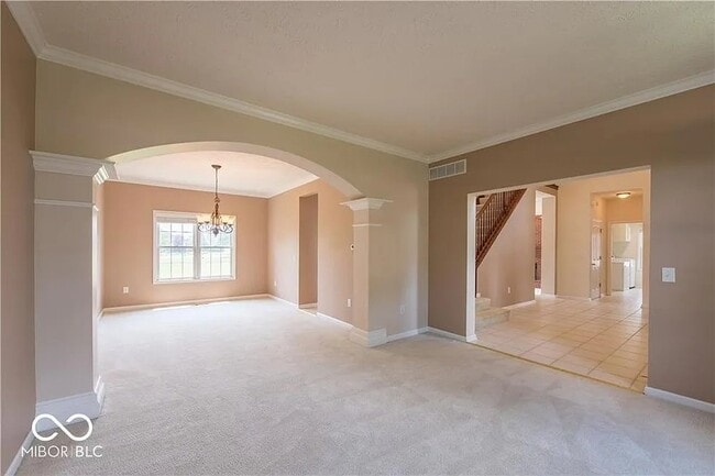 Building Photo - 15151 New Haven Dr