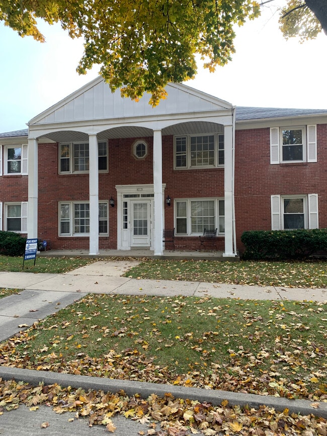 Building Photo - 8517 W Center St