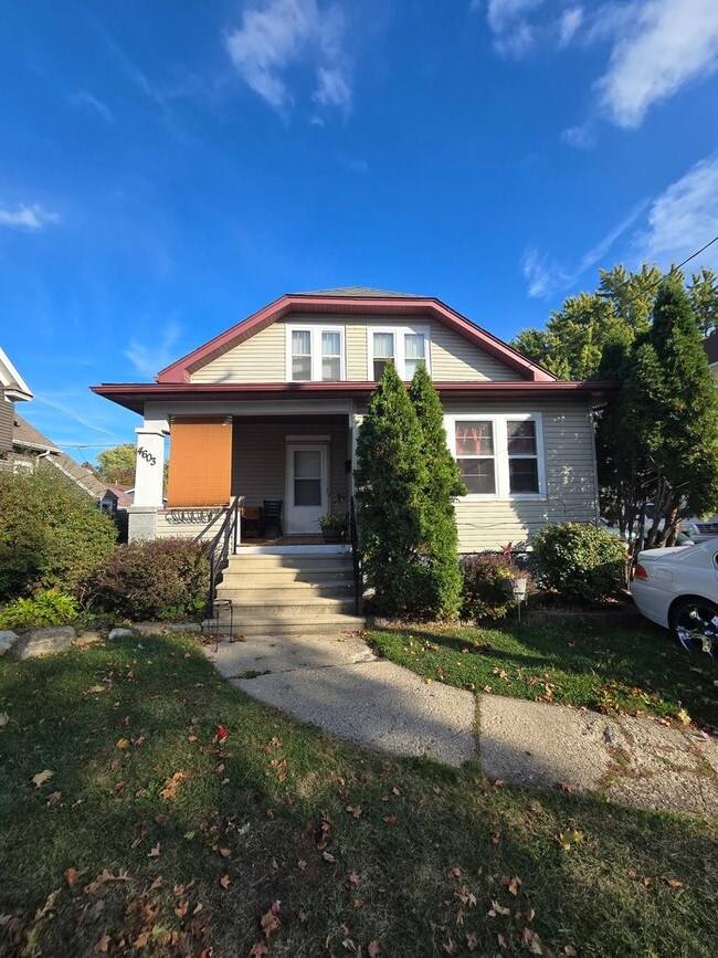 Building Photo - 4603 22nd Ave